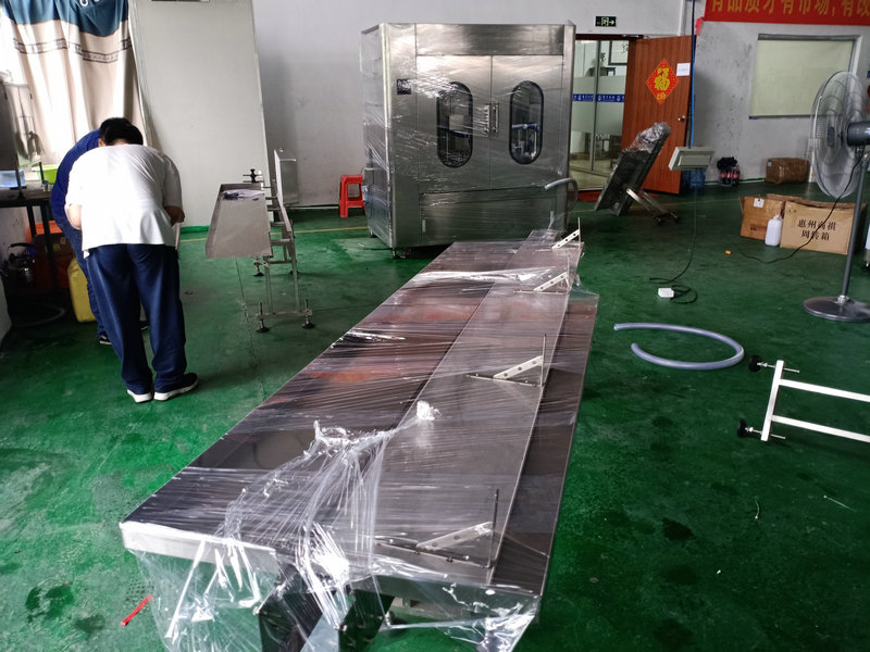 自動液體灌裝機與市場同步走，滿足快捷式出產